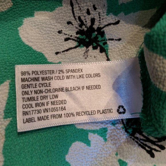 Merona Sleeveless Button Up - Picture 5 of 7